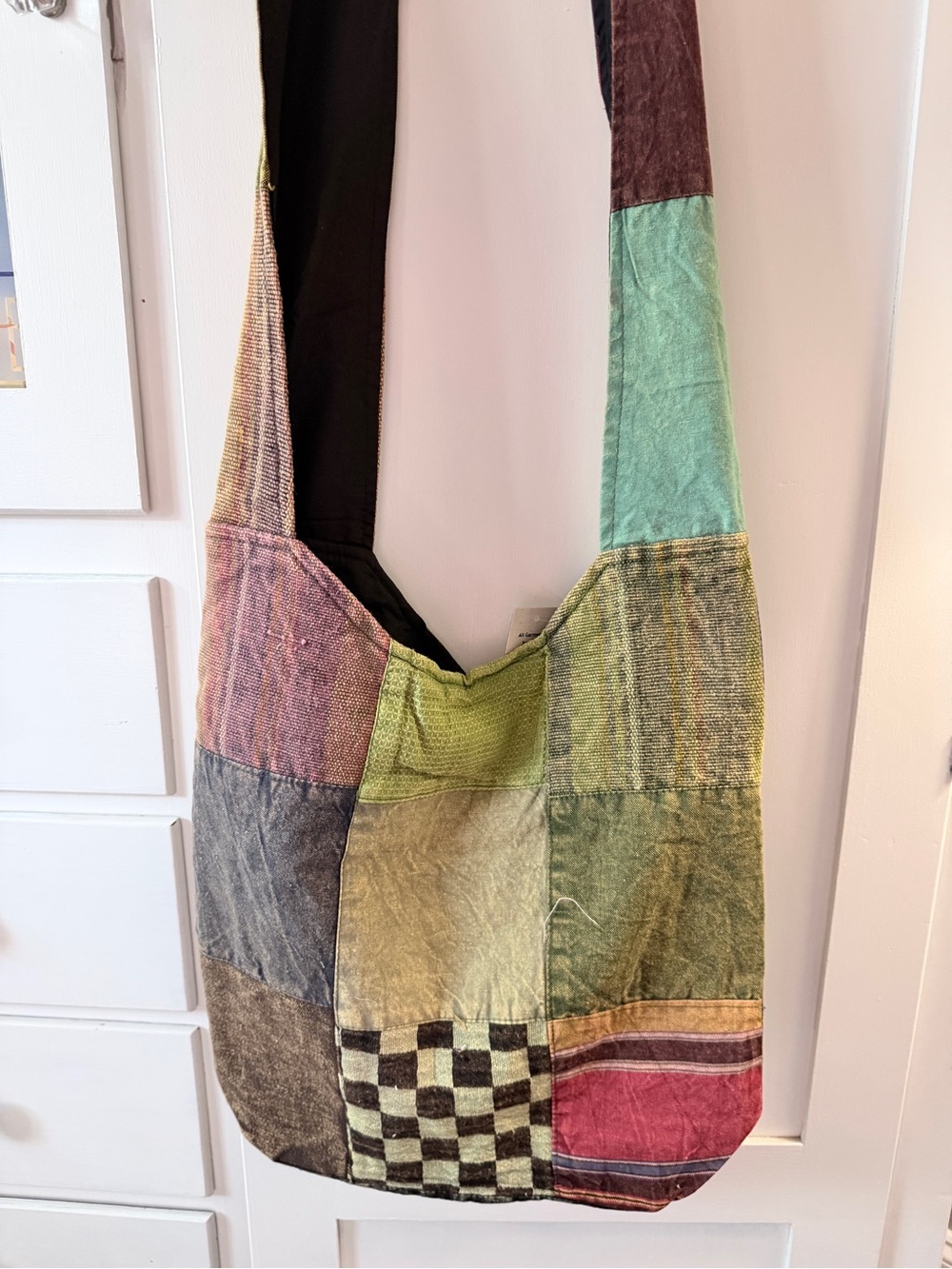 Bohemian Patchwork Shoulder Bag with Dreamcatcher Accent - Multicolor - Picture 3 of 3